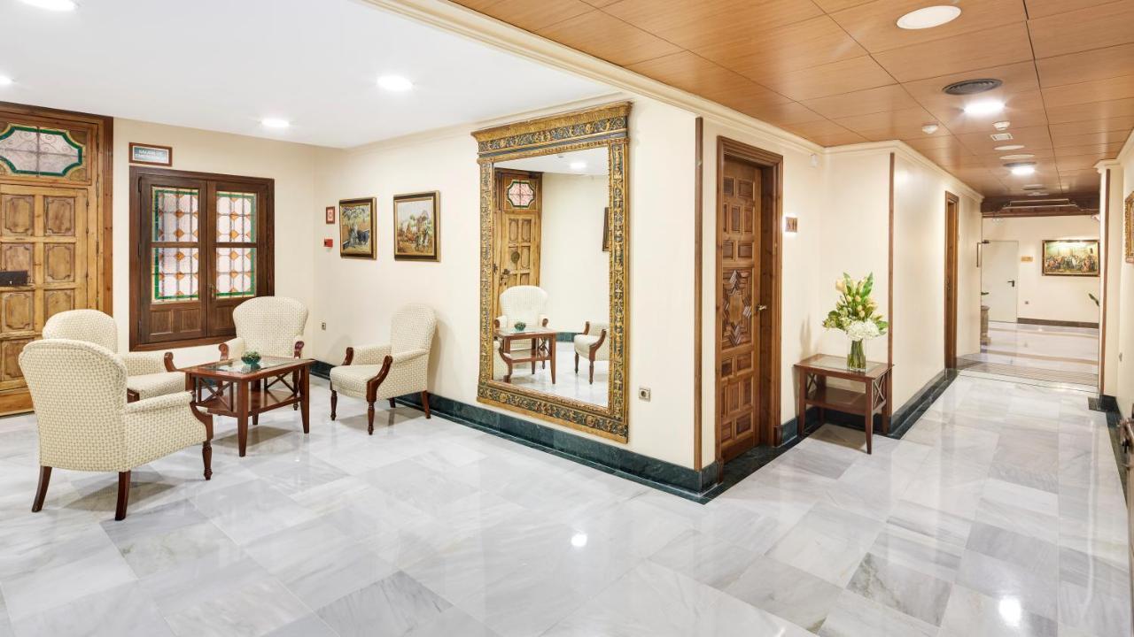 甘博阿宫殿塞尔科特酒店 格拉纳达 外观 照片